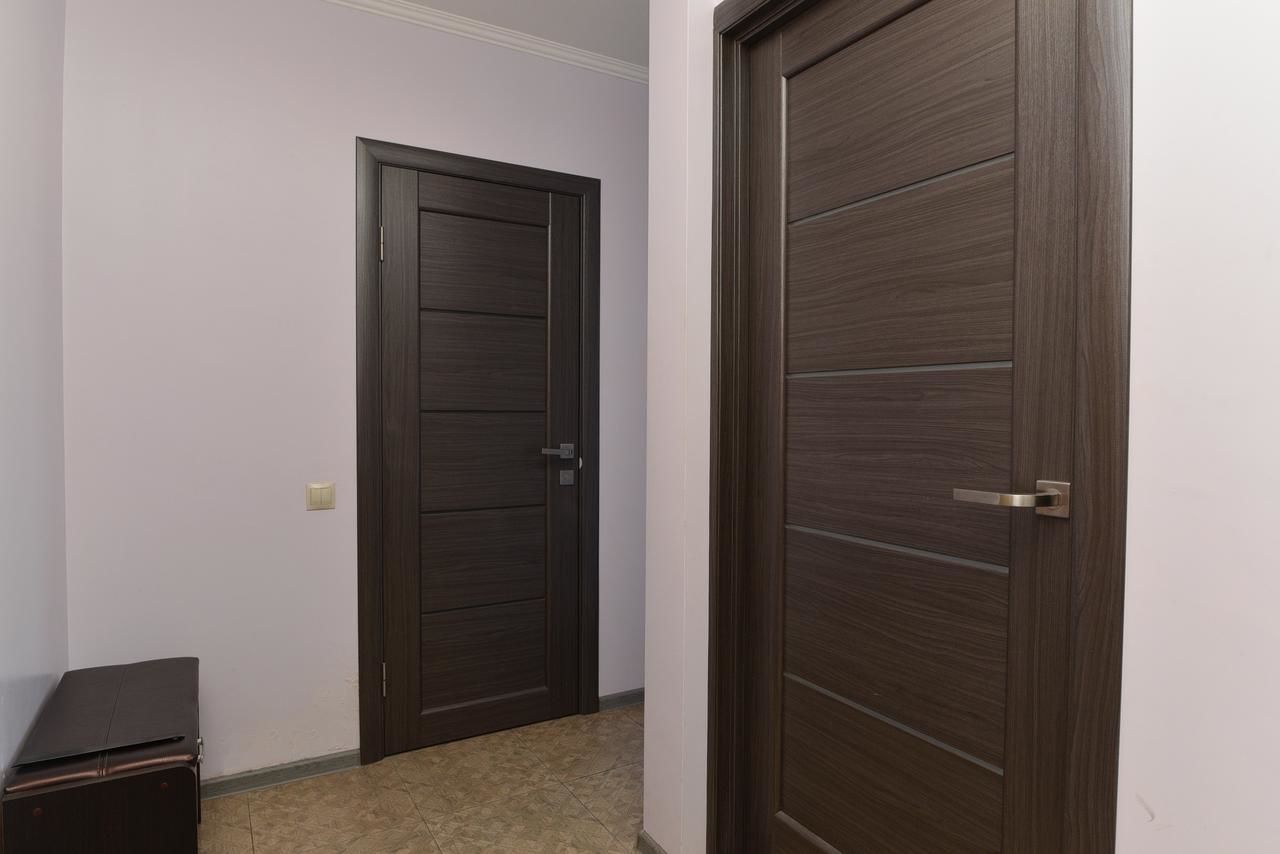 Апартаменты Apartament on Vasylia Lypkivskoho 24 Киев-12